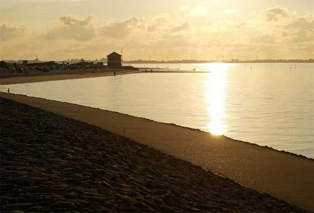 Sonnenuntergang am Strand von Hooksiel